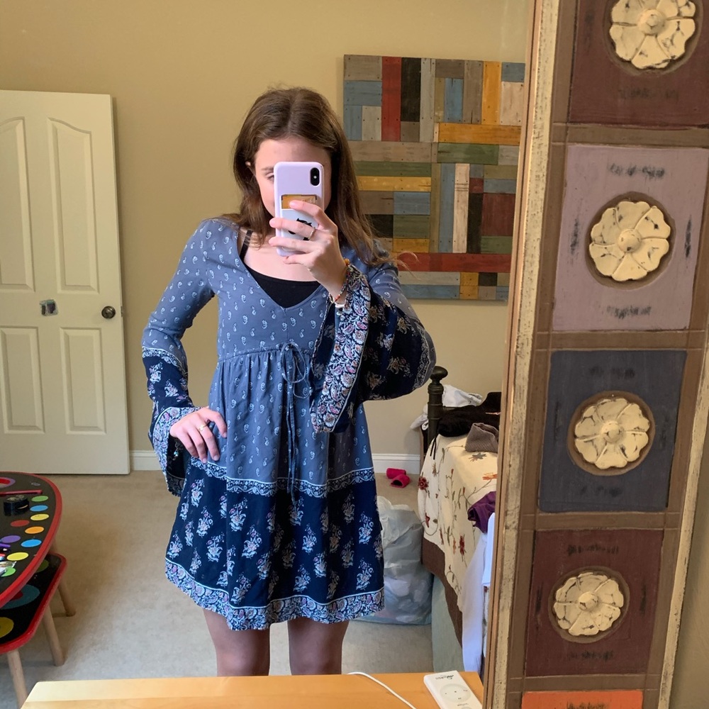 Abercrombie and Fitch Bell Sleeve Dress